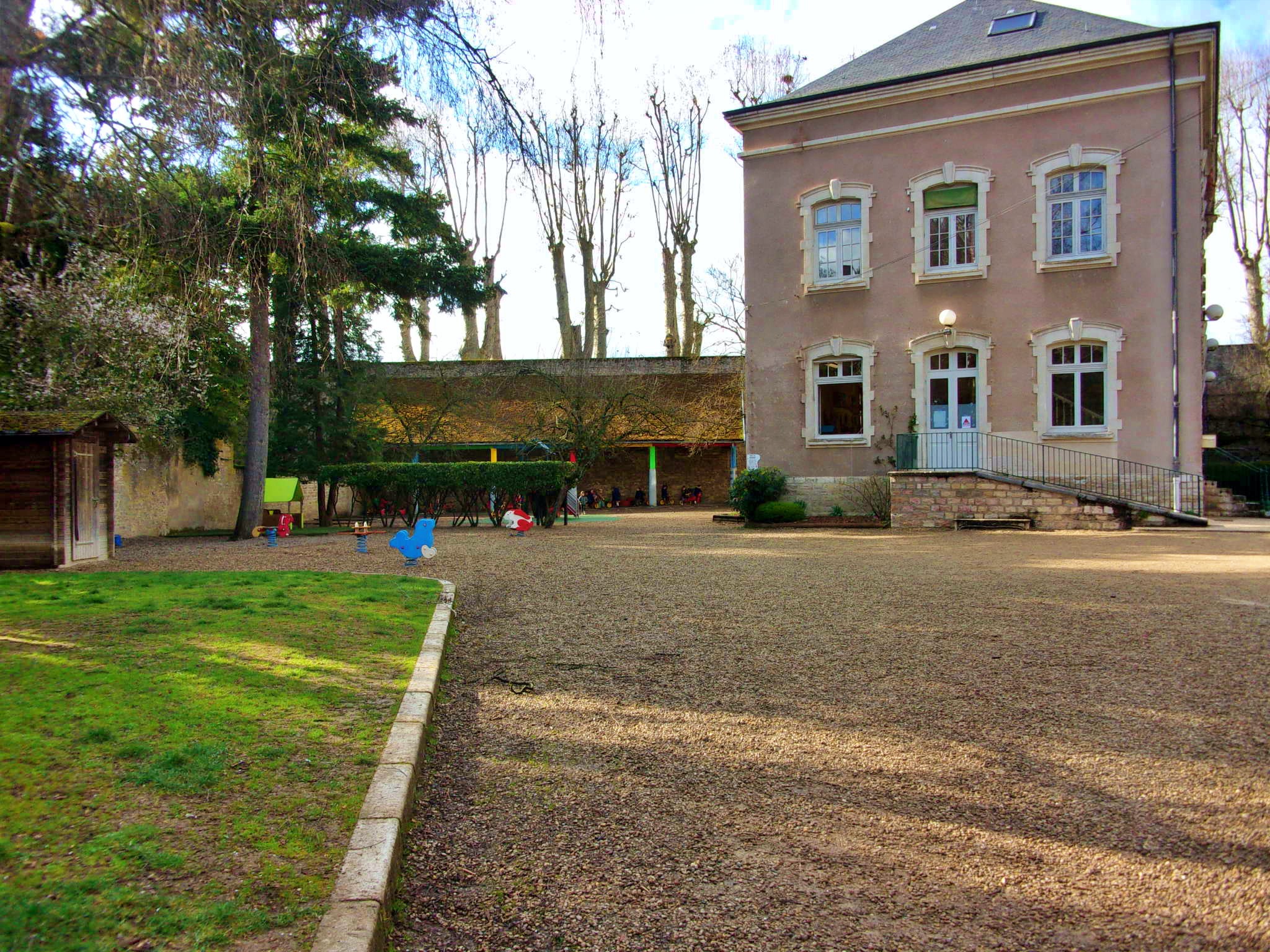 l'Ecole Maternelle Jeanne D'Arc Beaune Centre